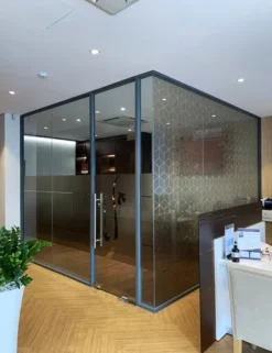 Vách Cố Định Nhôm Xingfa Việt Nam